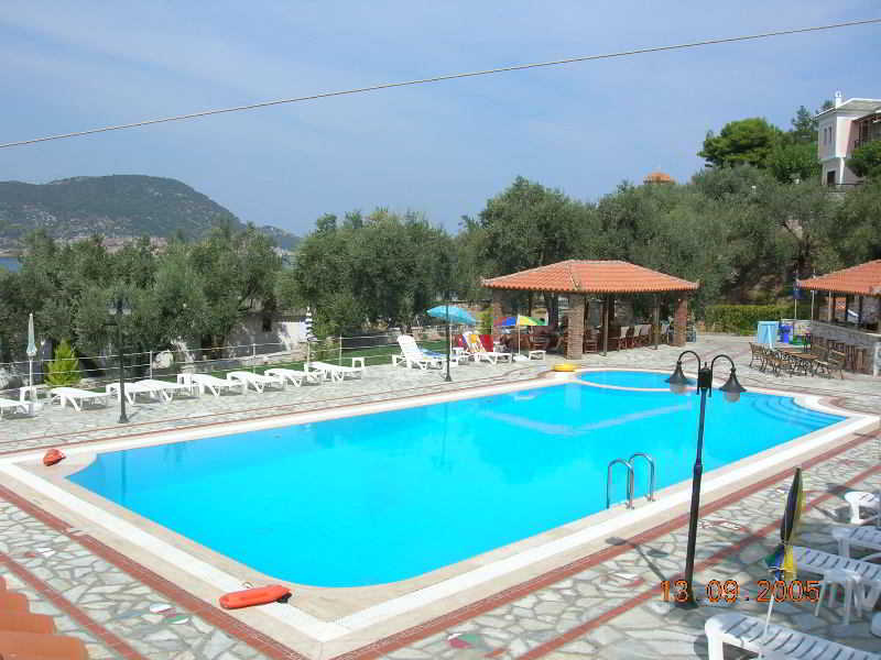 Evlalia Studios & Apartments