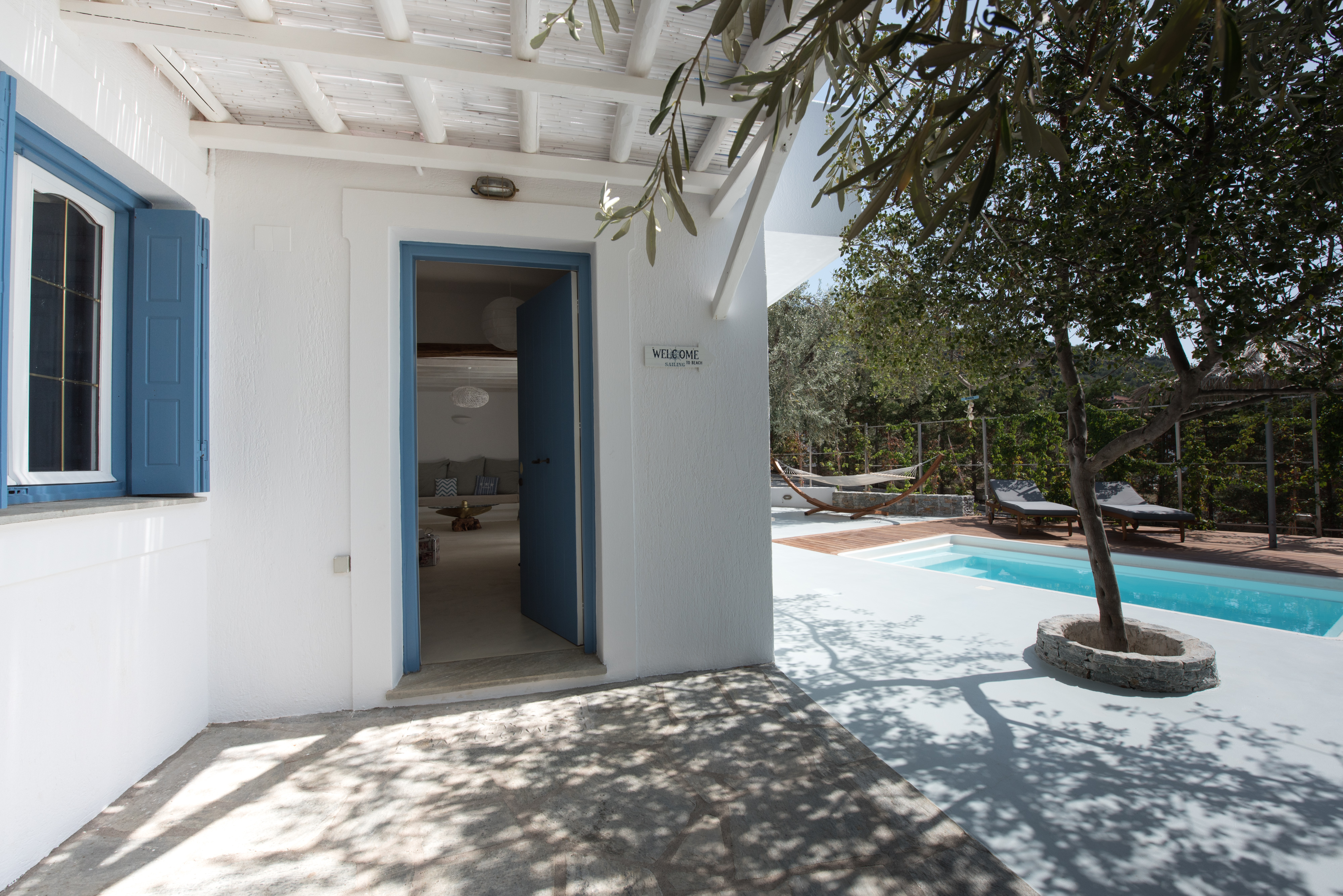Evlalia Studios & Apartments