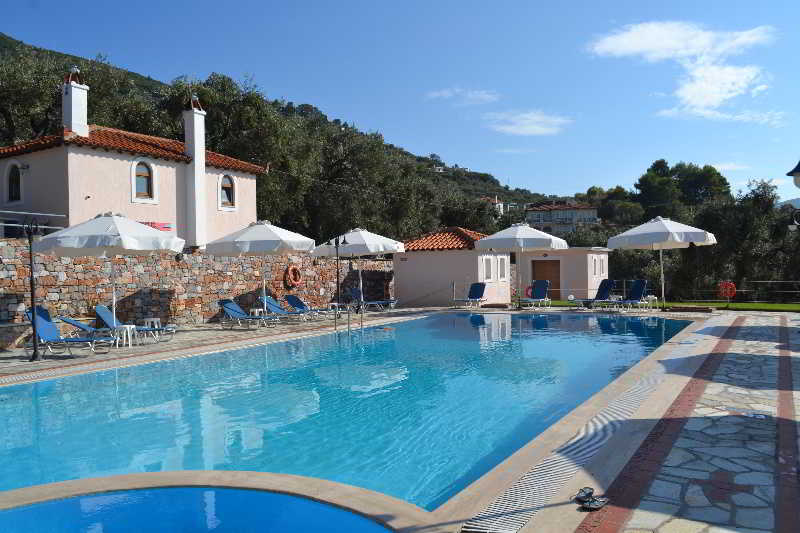 Evlalia Studios & Apartments