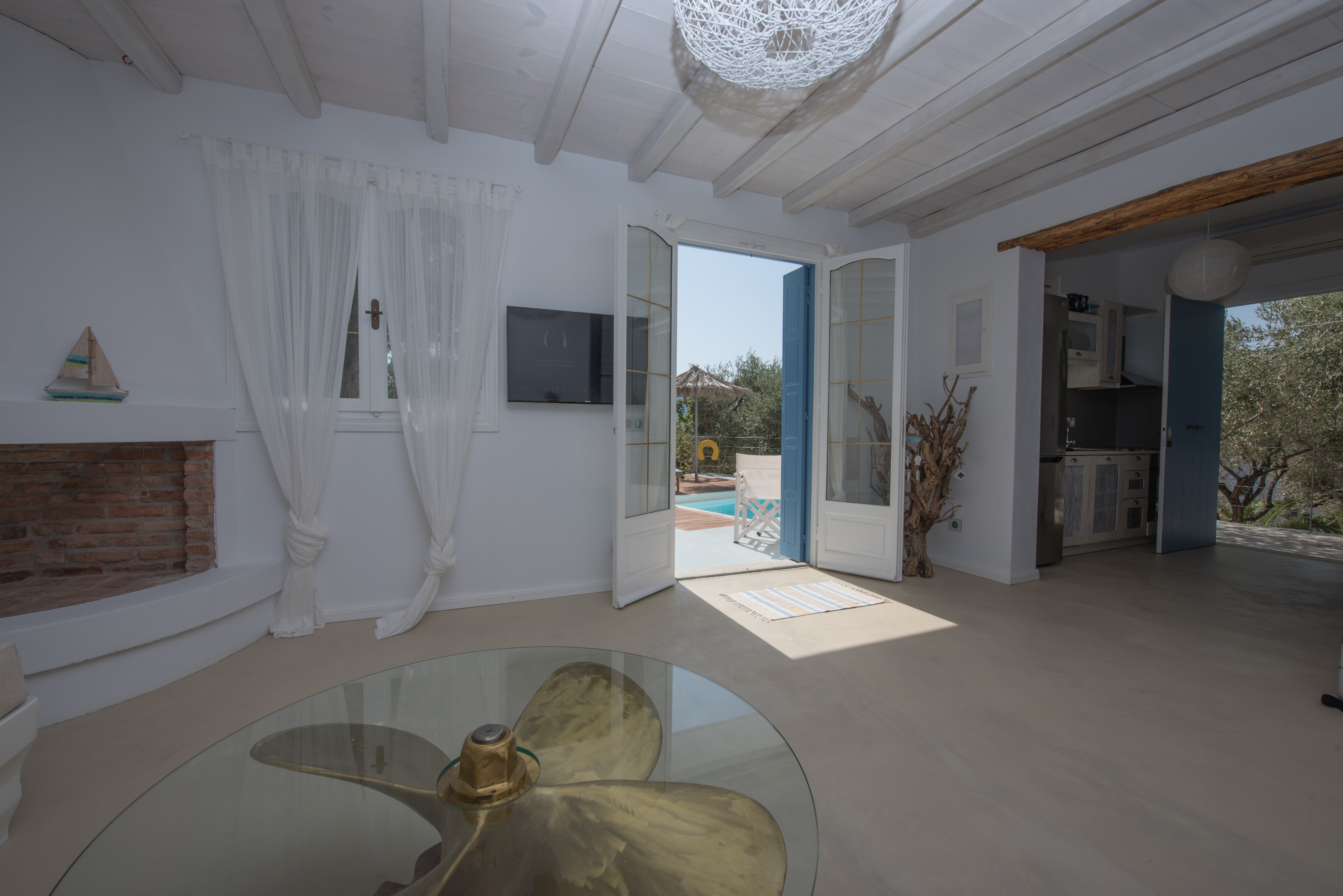 Evlalia Studios & Apartments