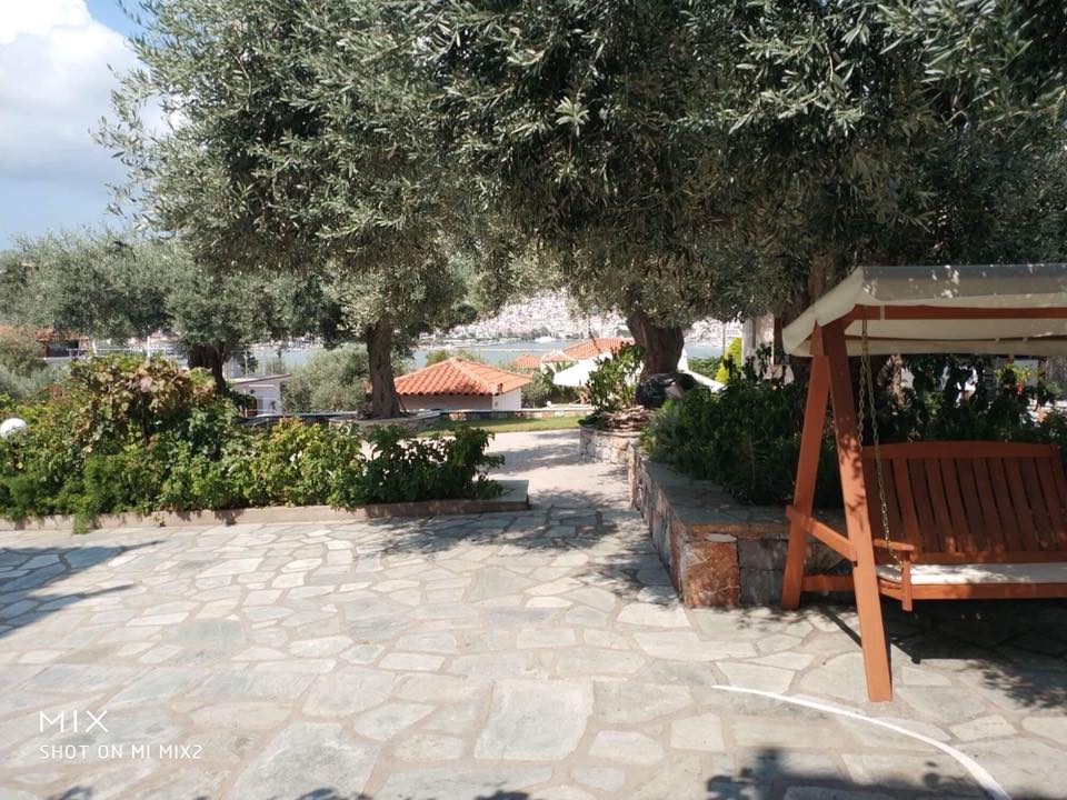 Evlalia Studios & Apartments