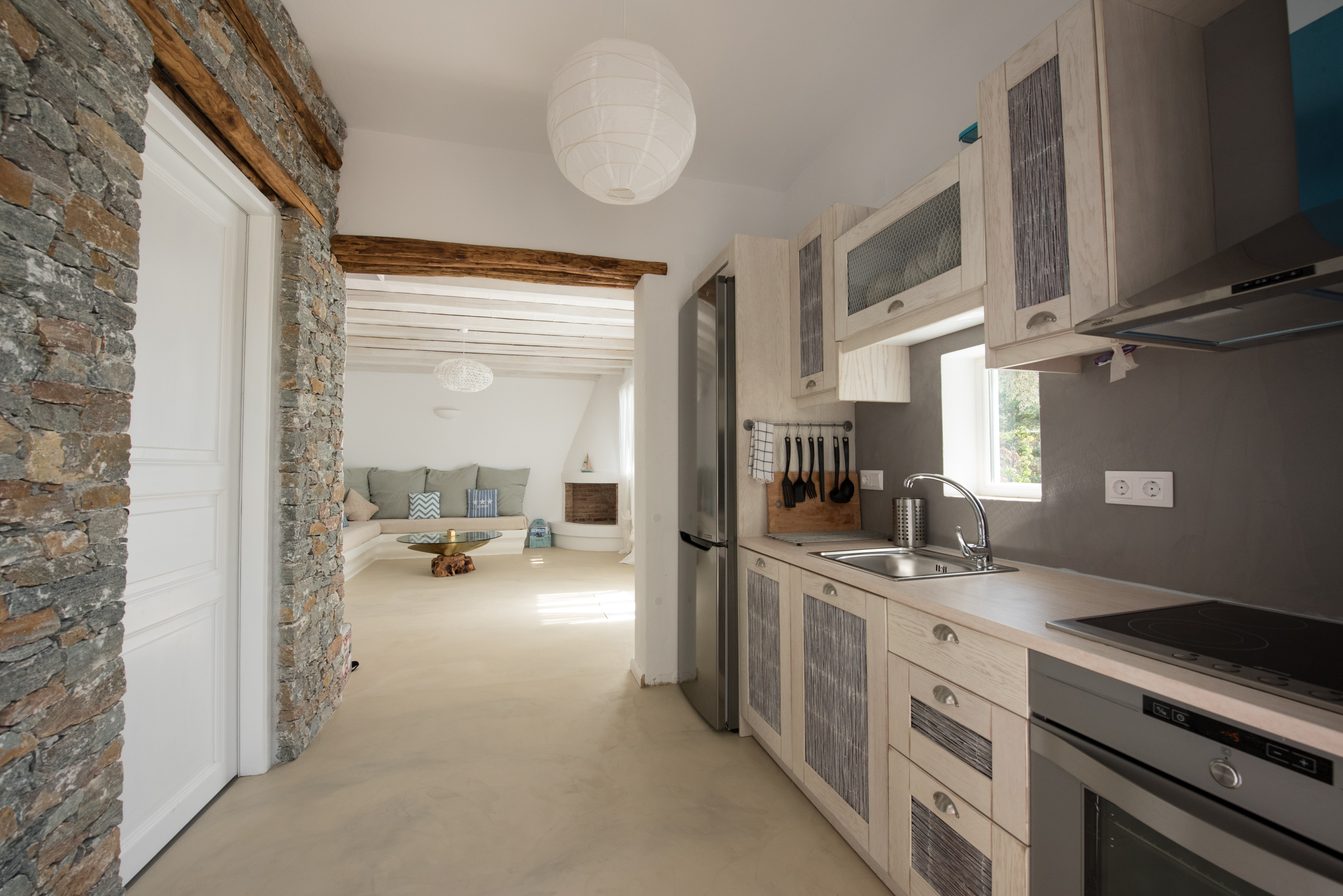 Evlalia Studios & Apartments