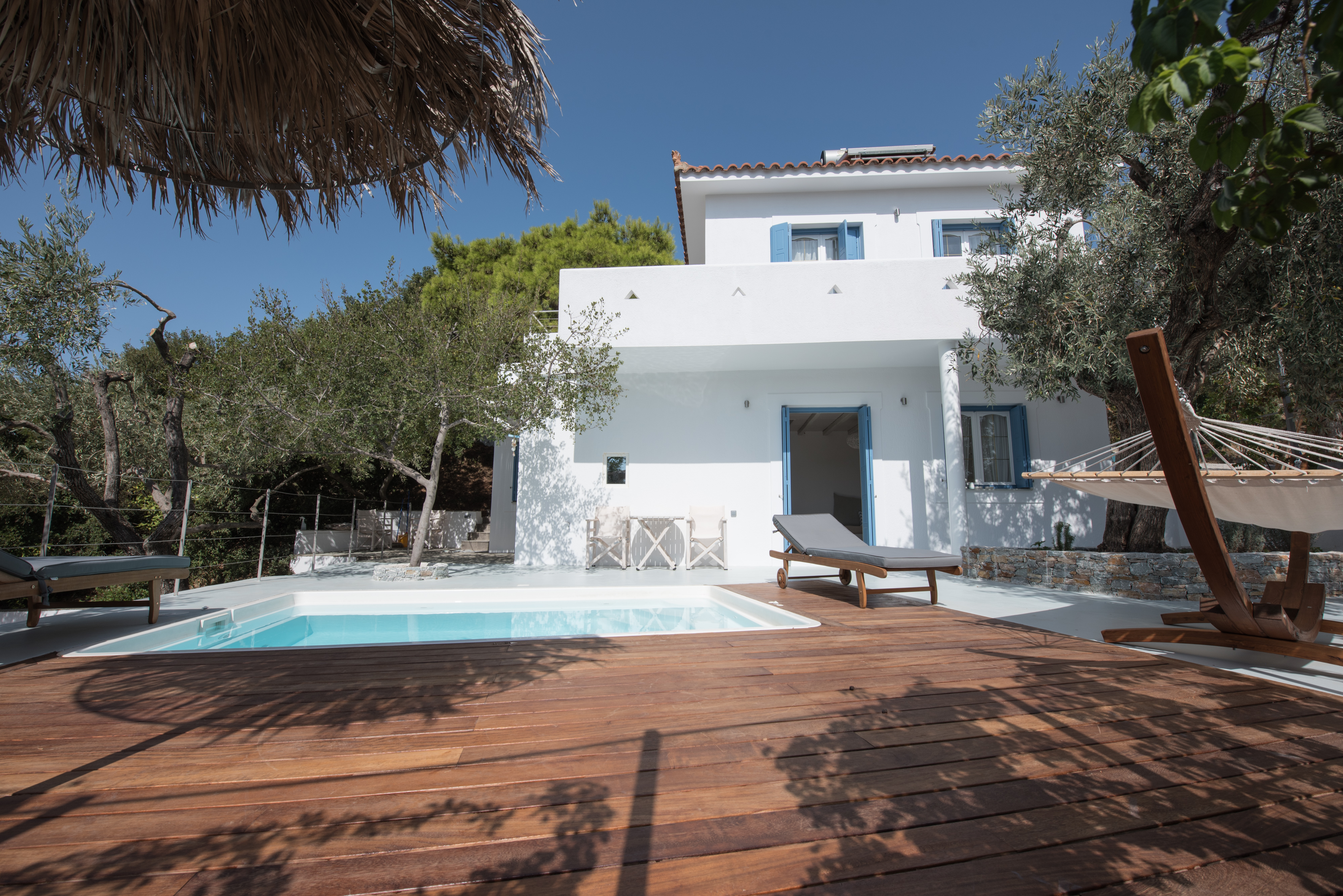 Evlalia Studios & Apartments