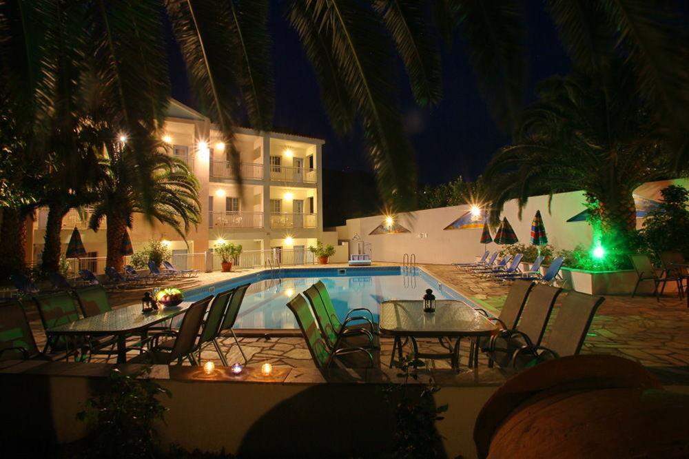 Hotel Dolphin