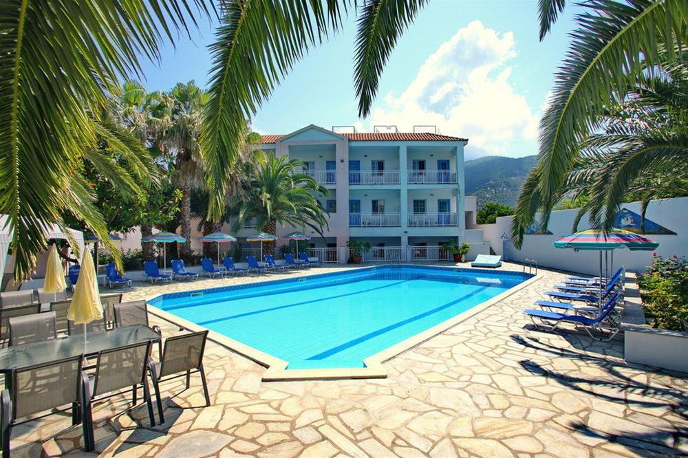 Hotel Dolphin