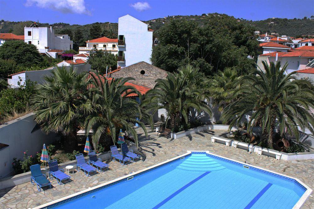 Hotel Dolphin