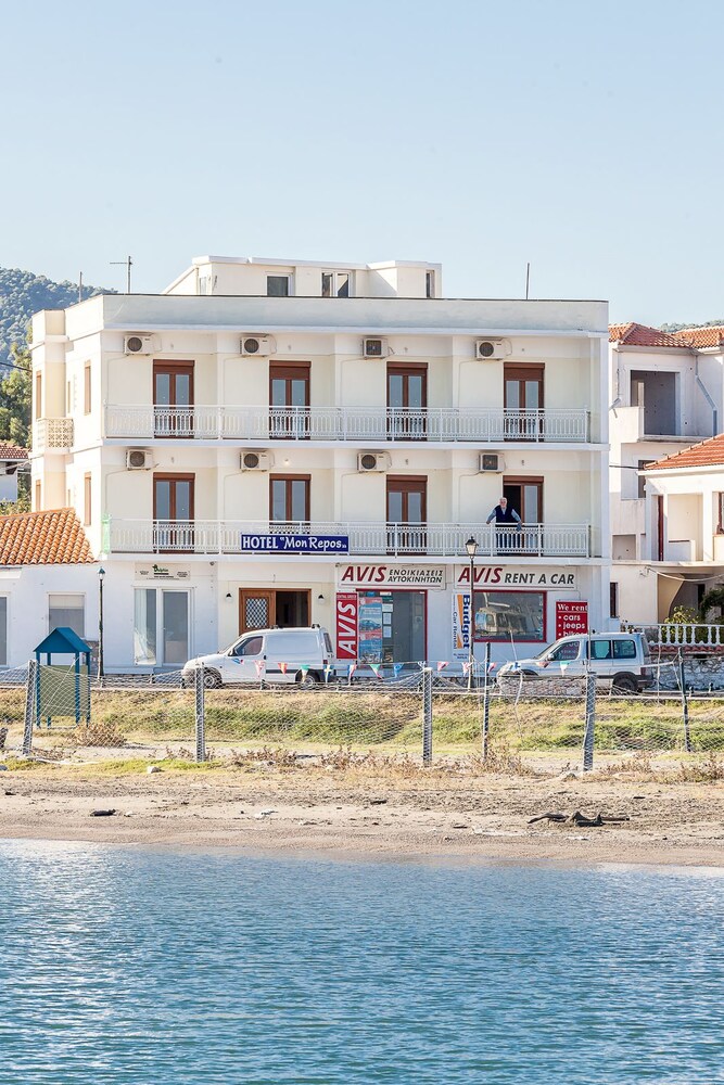 Mon Repos Rooms