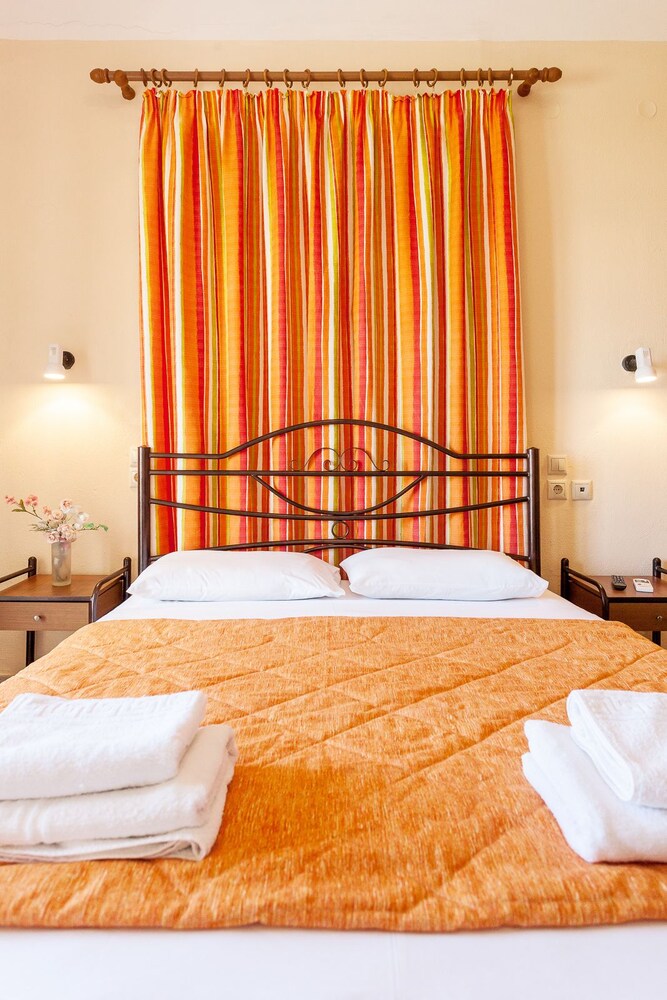 Mon Repos Rooms