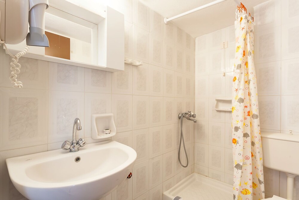 Mon Repos Rooms