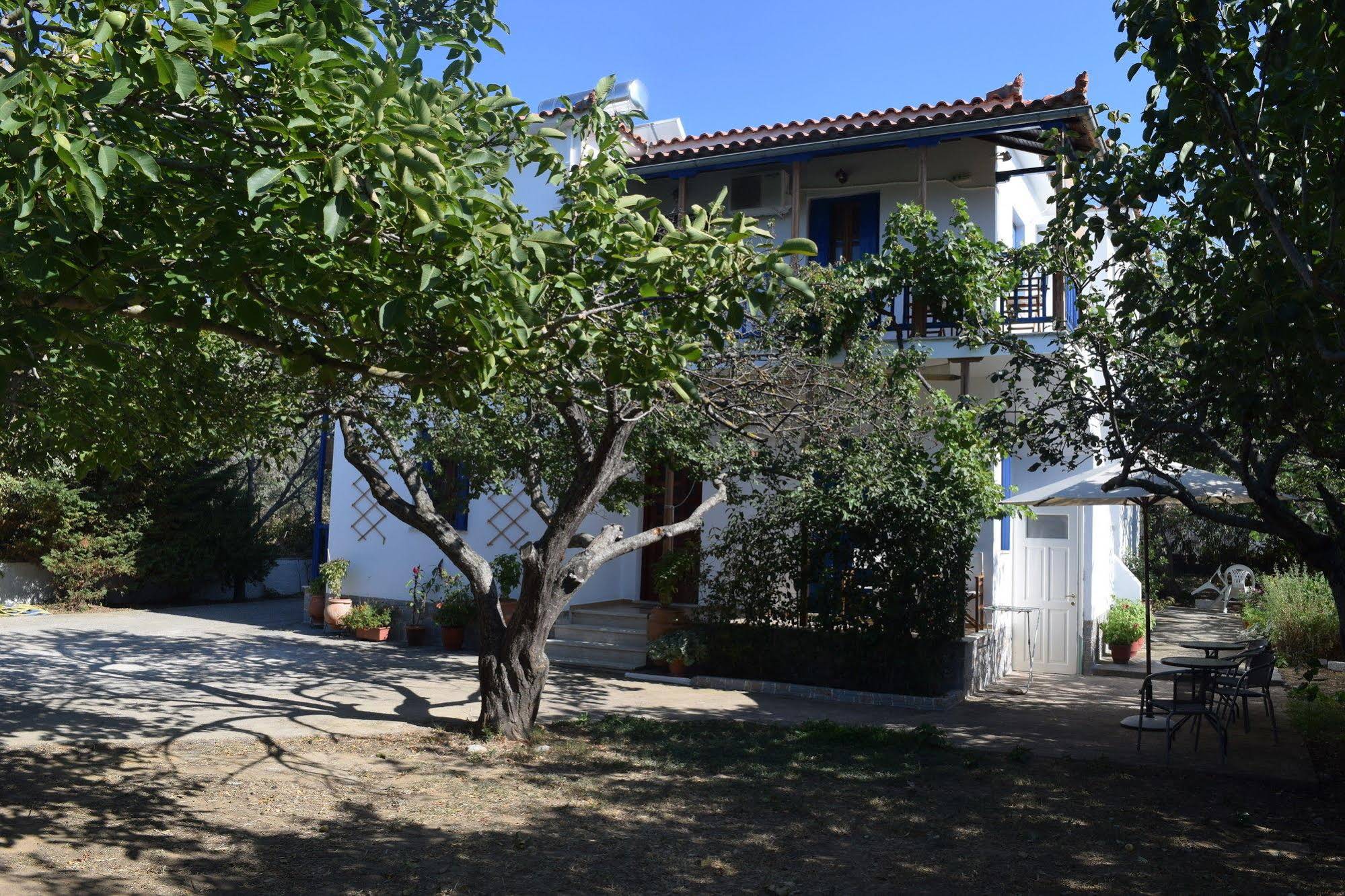 Rastoni Guest House Skopelos