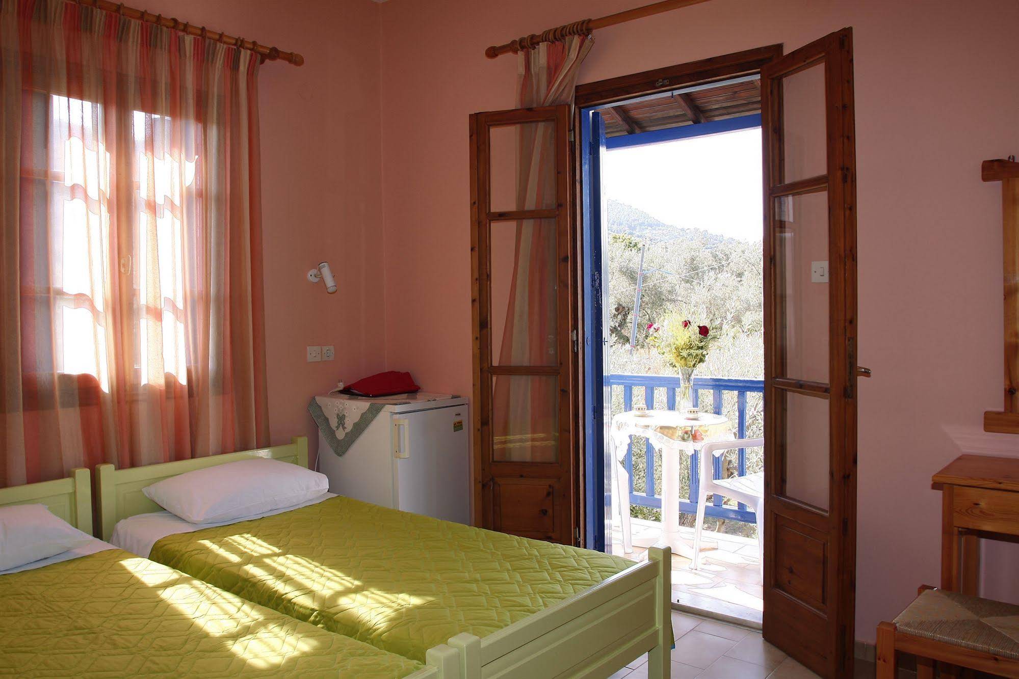 Rastoni Guest House Skopelos