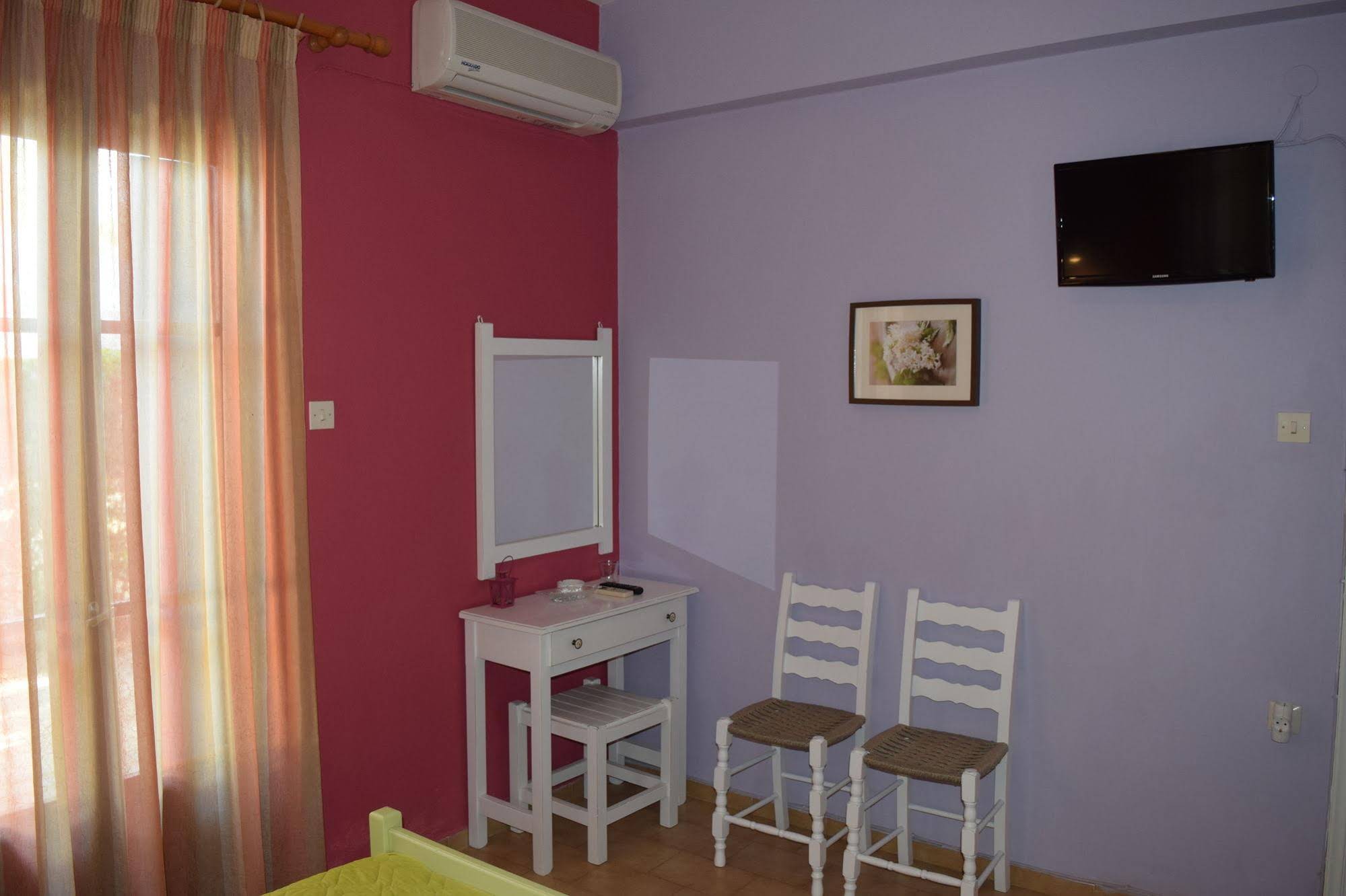 Rastoni Guest House Skopelos