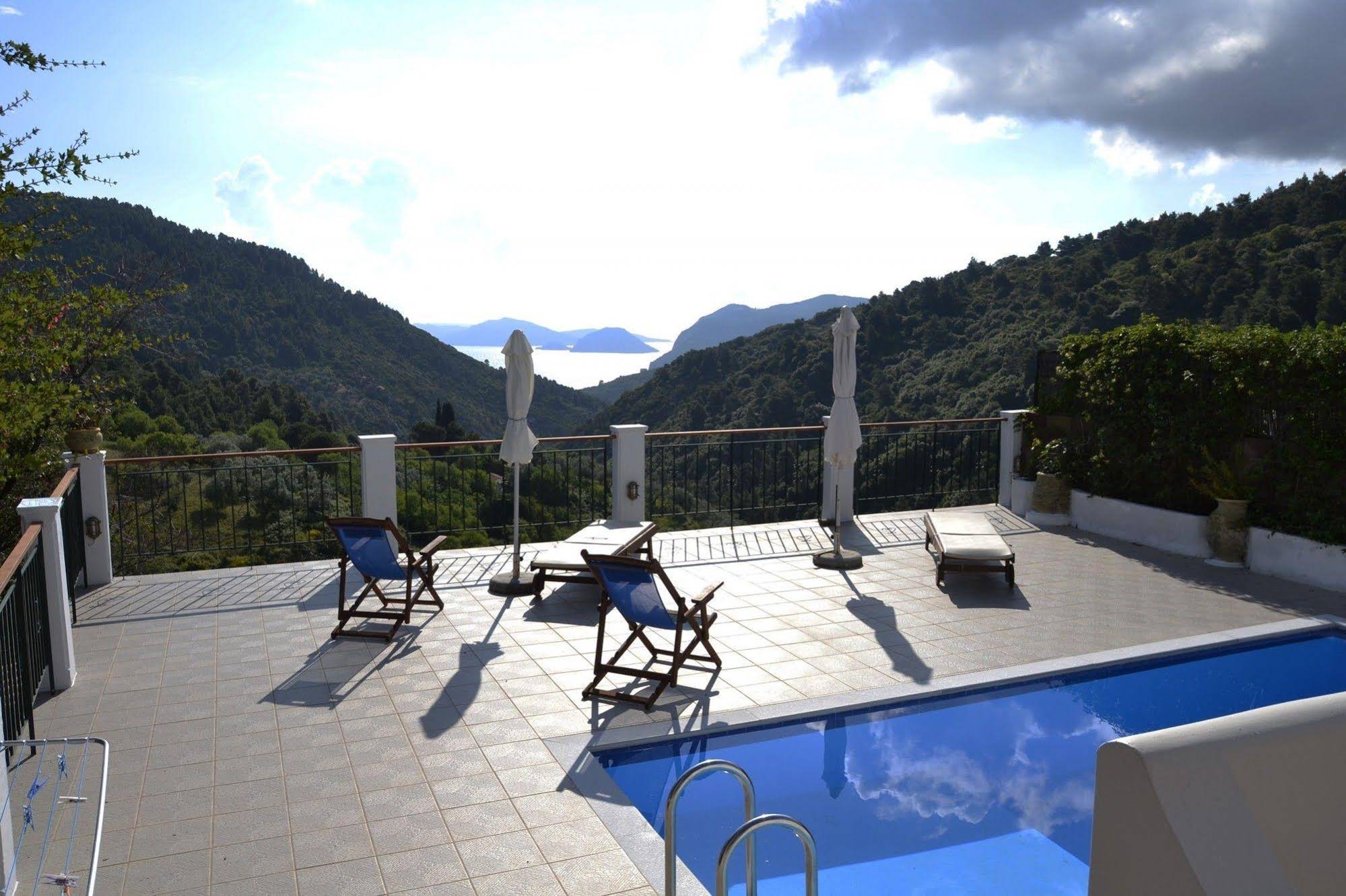 Skopelos Country Villas