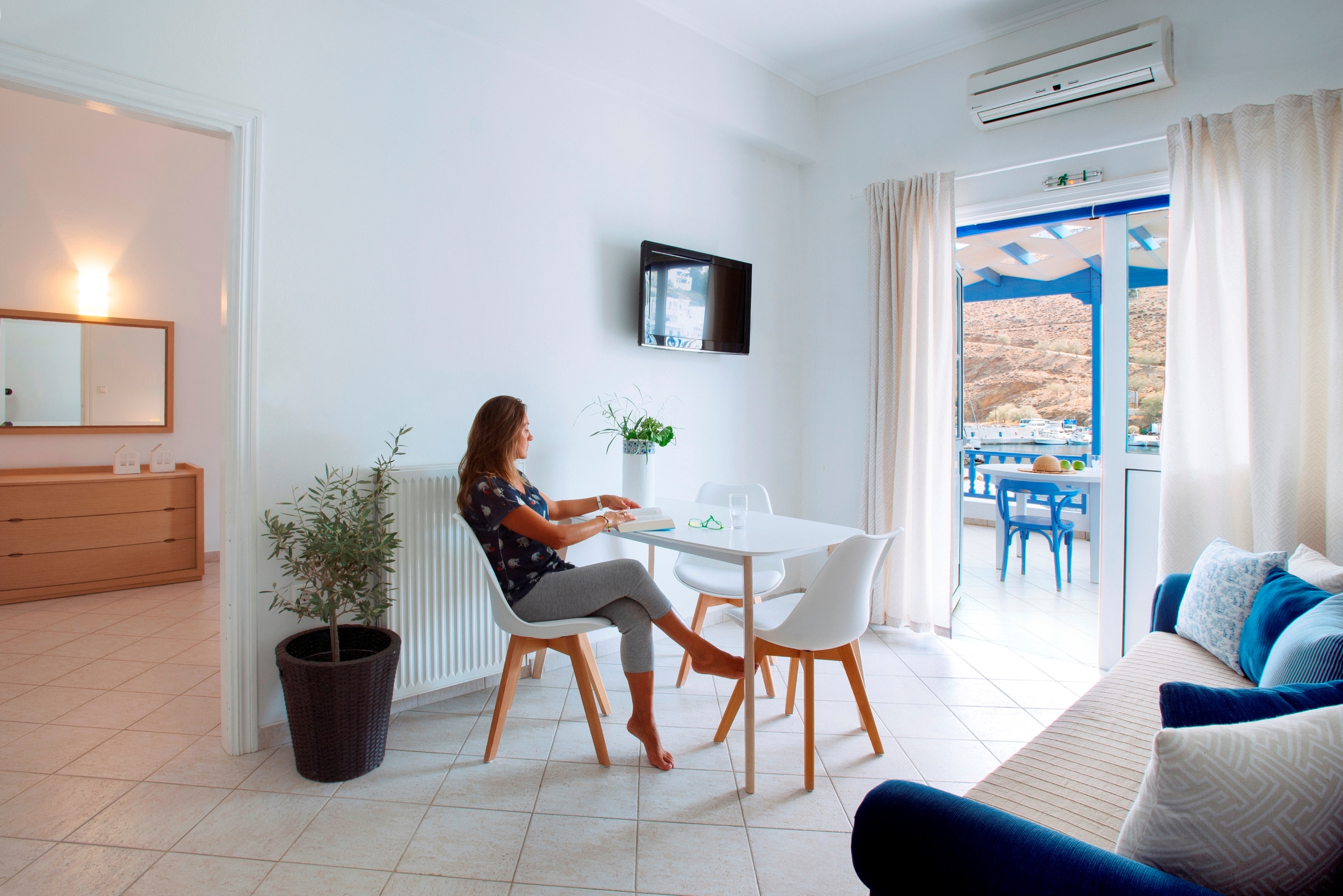 Vithos Aparthotel