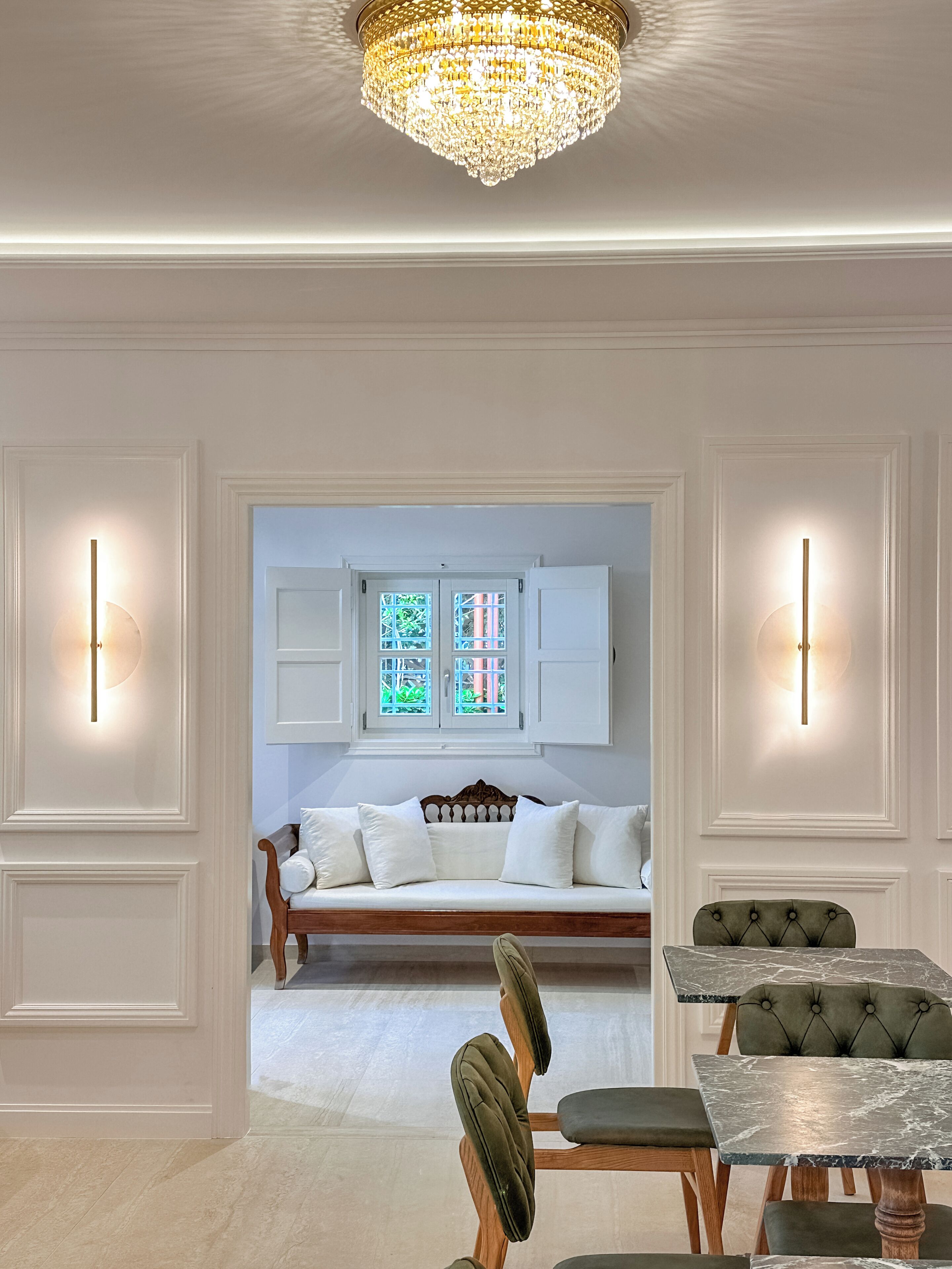 Armata Boutique Hotel