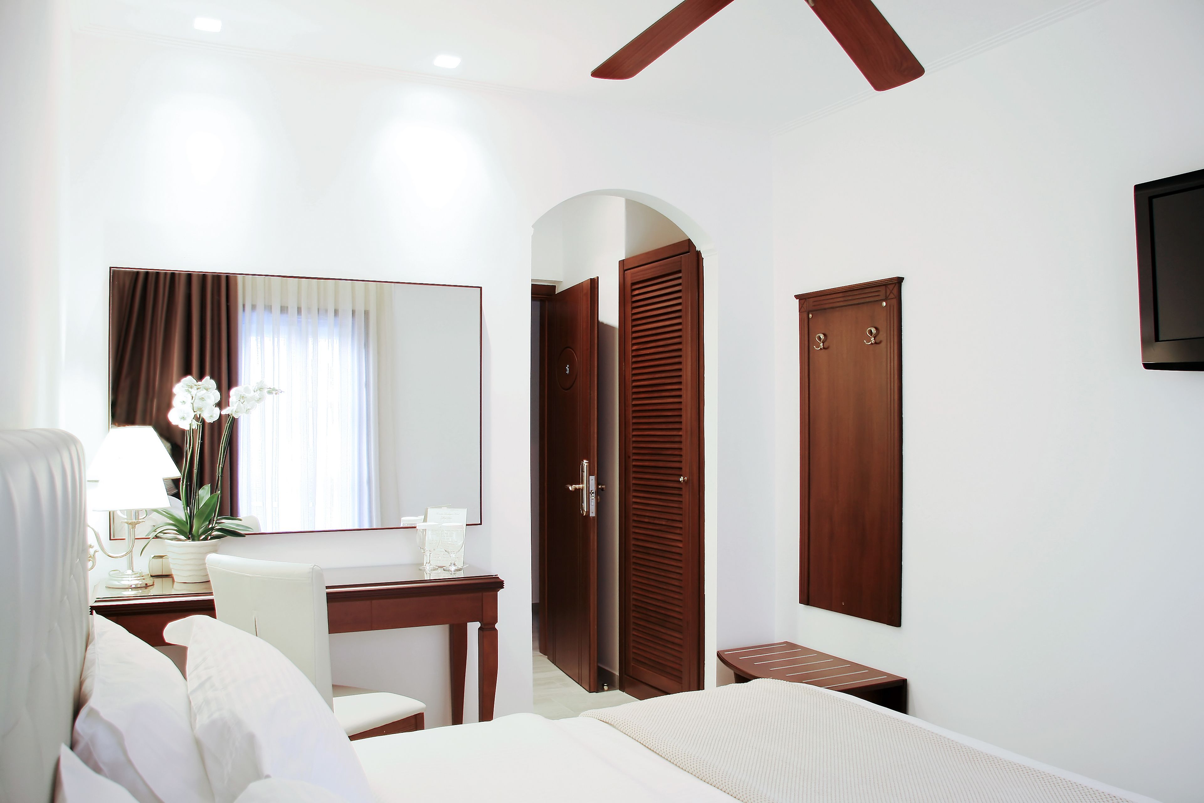 Armata Boutique Hotel