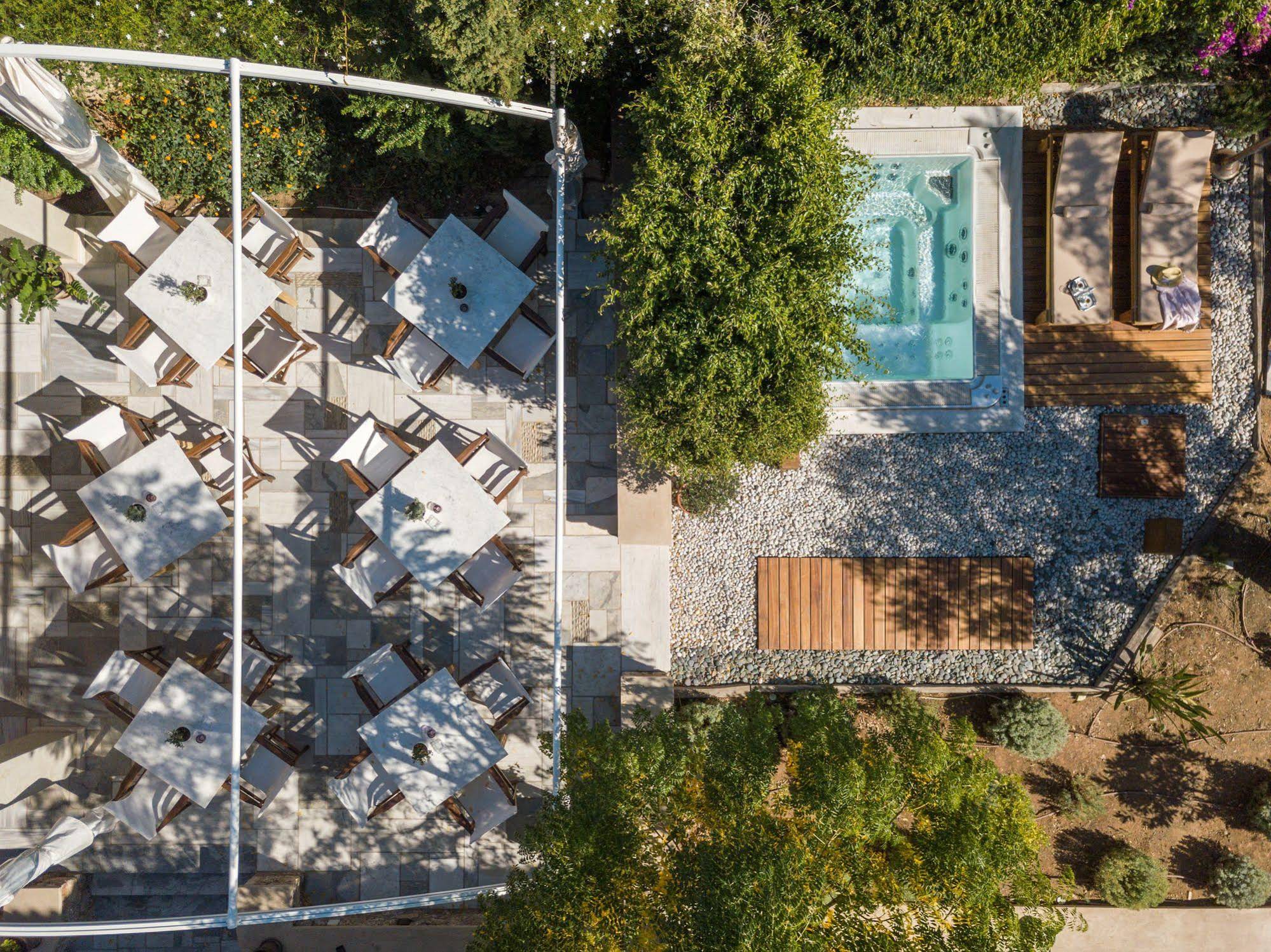 Mare Monte Luxury Suites