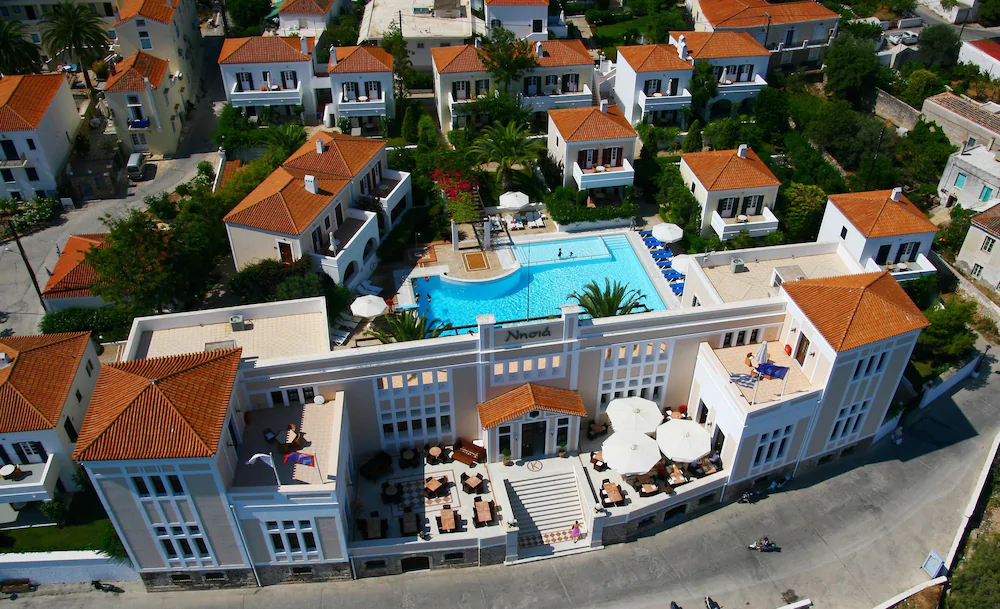 Nissia Traditional Residences