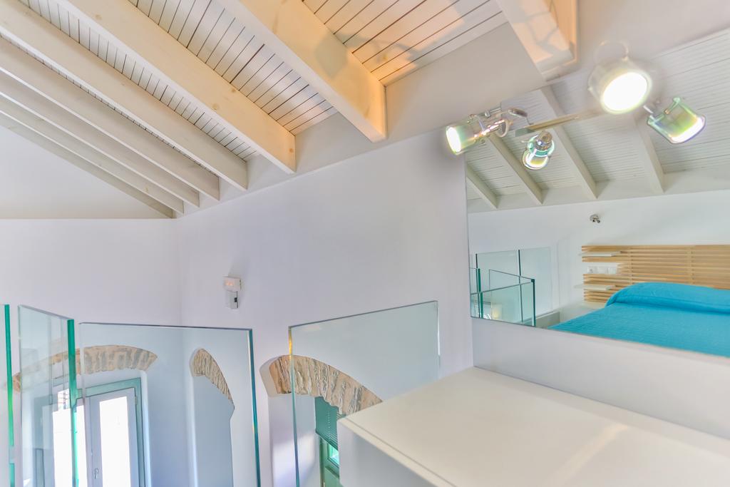 Annika Deluxe Apartments