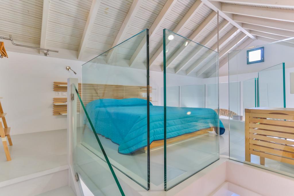 Annika Deluxe Apartments