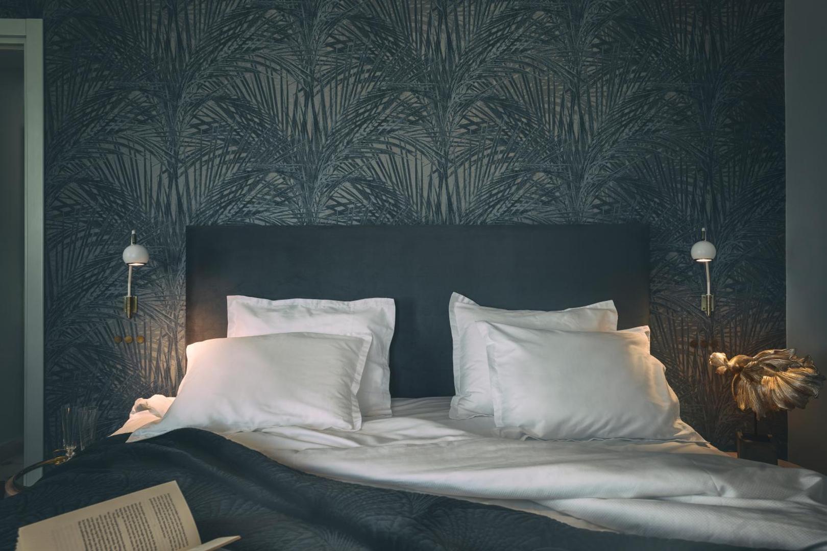 Aristide Hotel