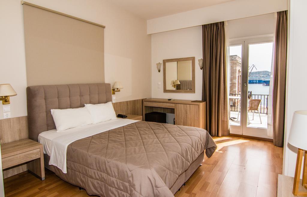 Hermes Hotel