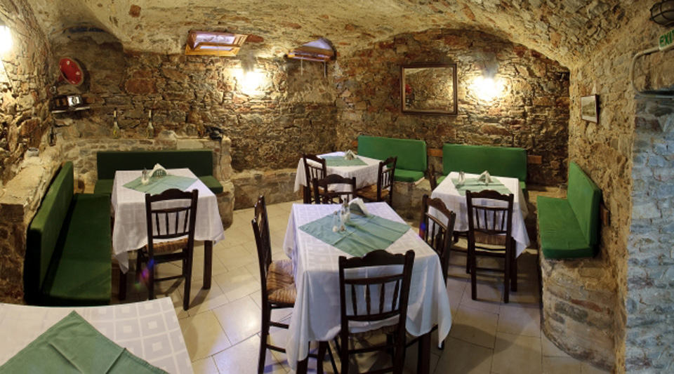 Monte Kristo Hotel