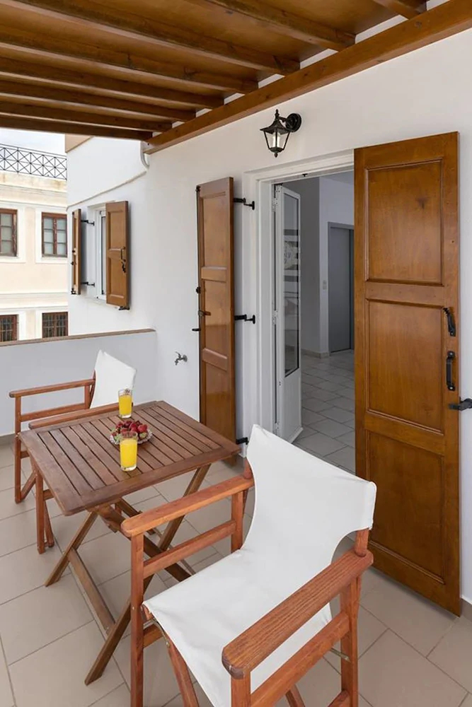 Lettas Apartments