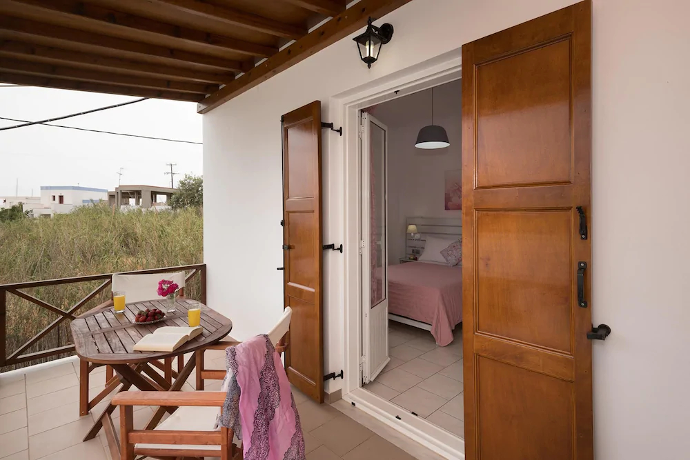 Lettas Apartments