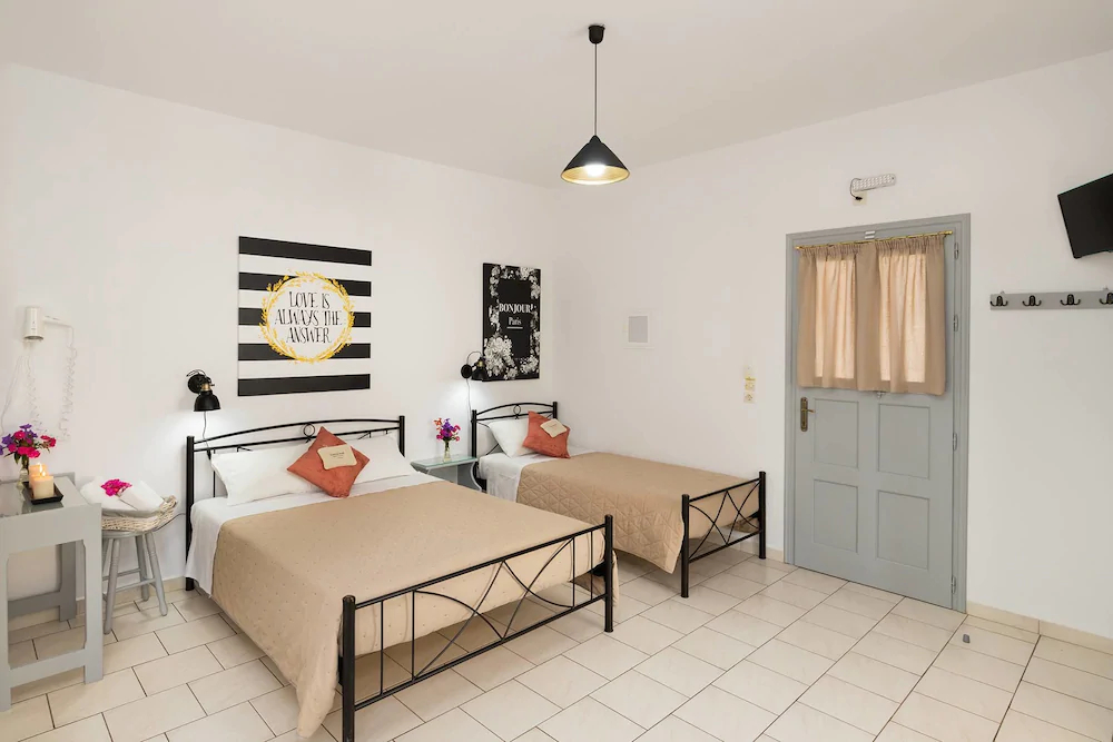 Lettas Apartments