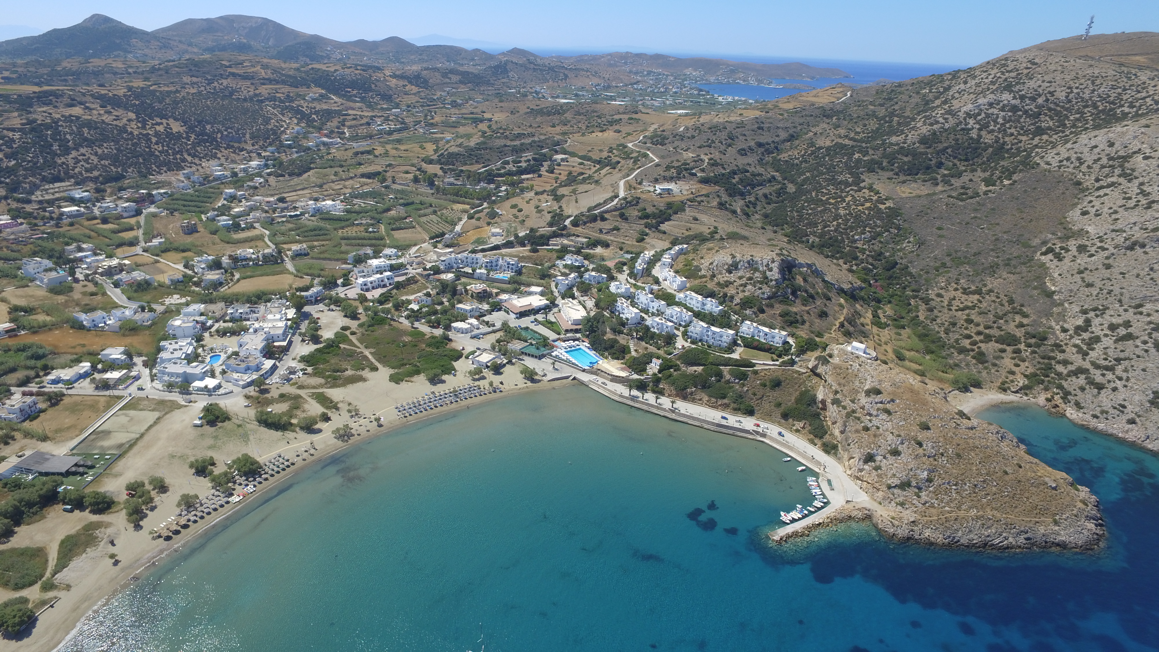 Dolphin Bay Family Beach Resort