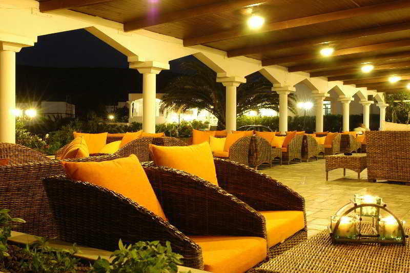 Dolphin Bay Family Beach Resort
