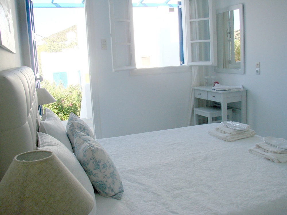 Evi Evan Hotel