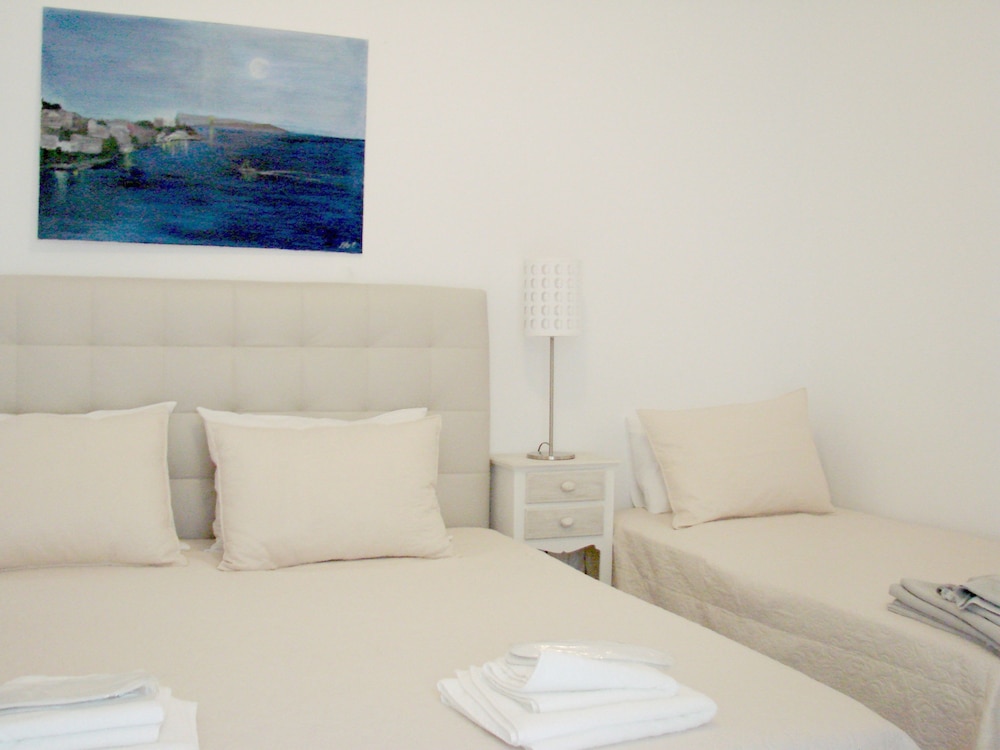 Evi Evan Hotel