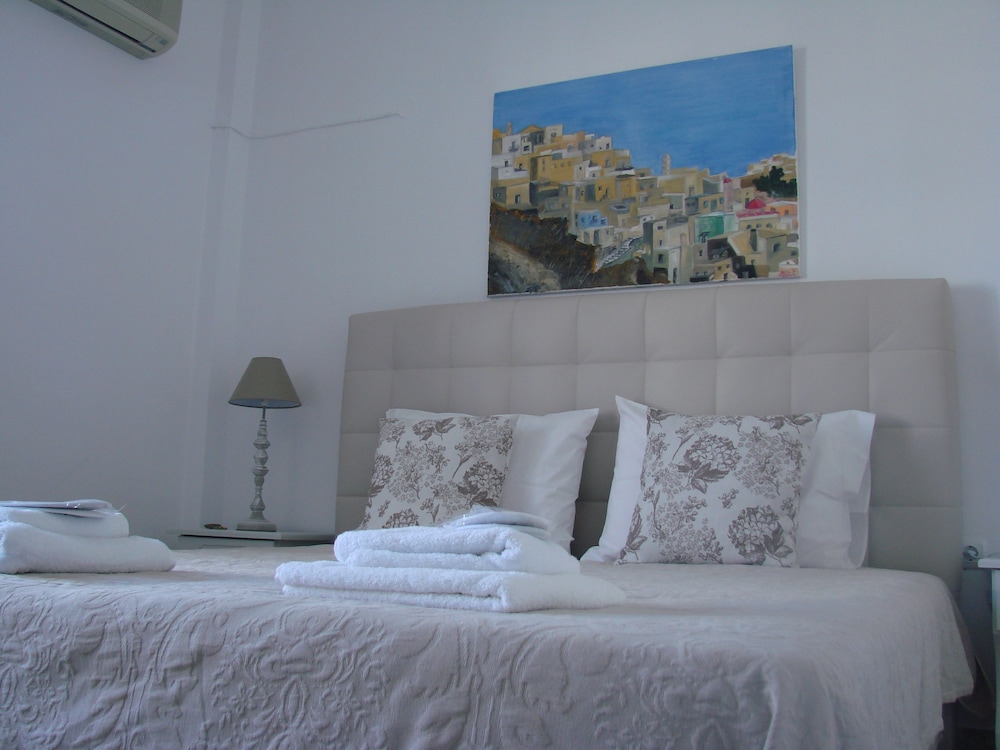 Evi Evan Hotel