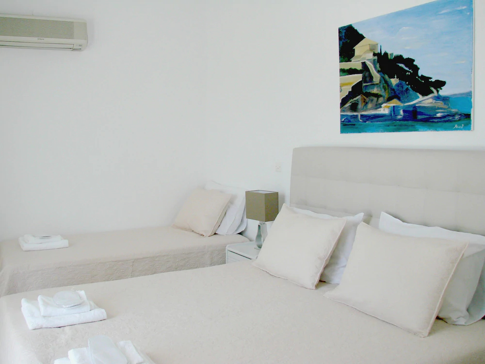 Evi Evan Hotel