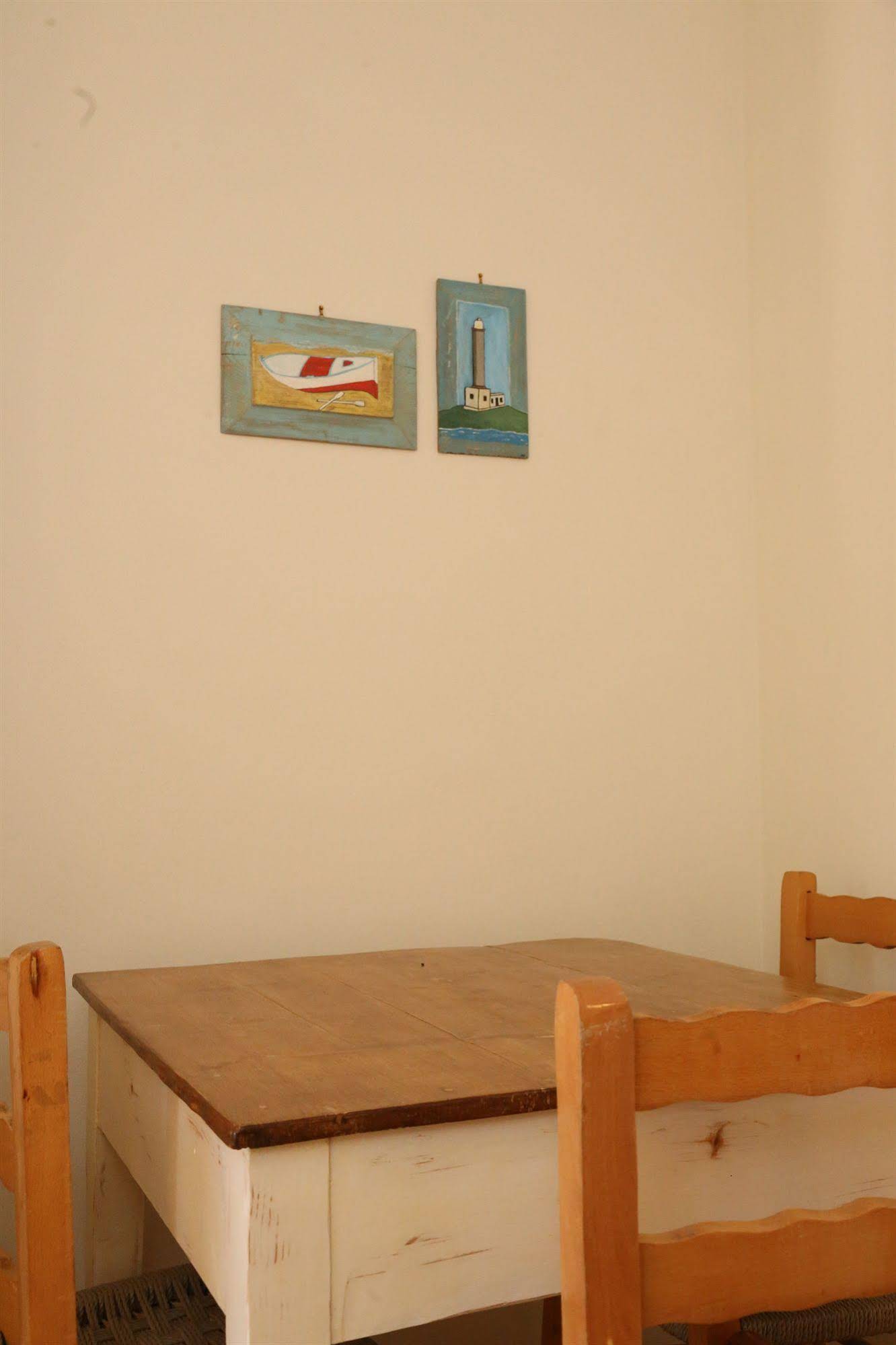 Oasis Rooms and Studios