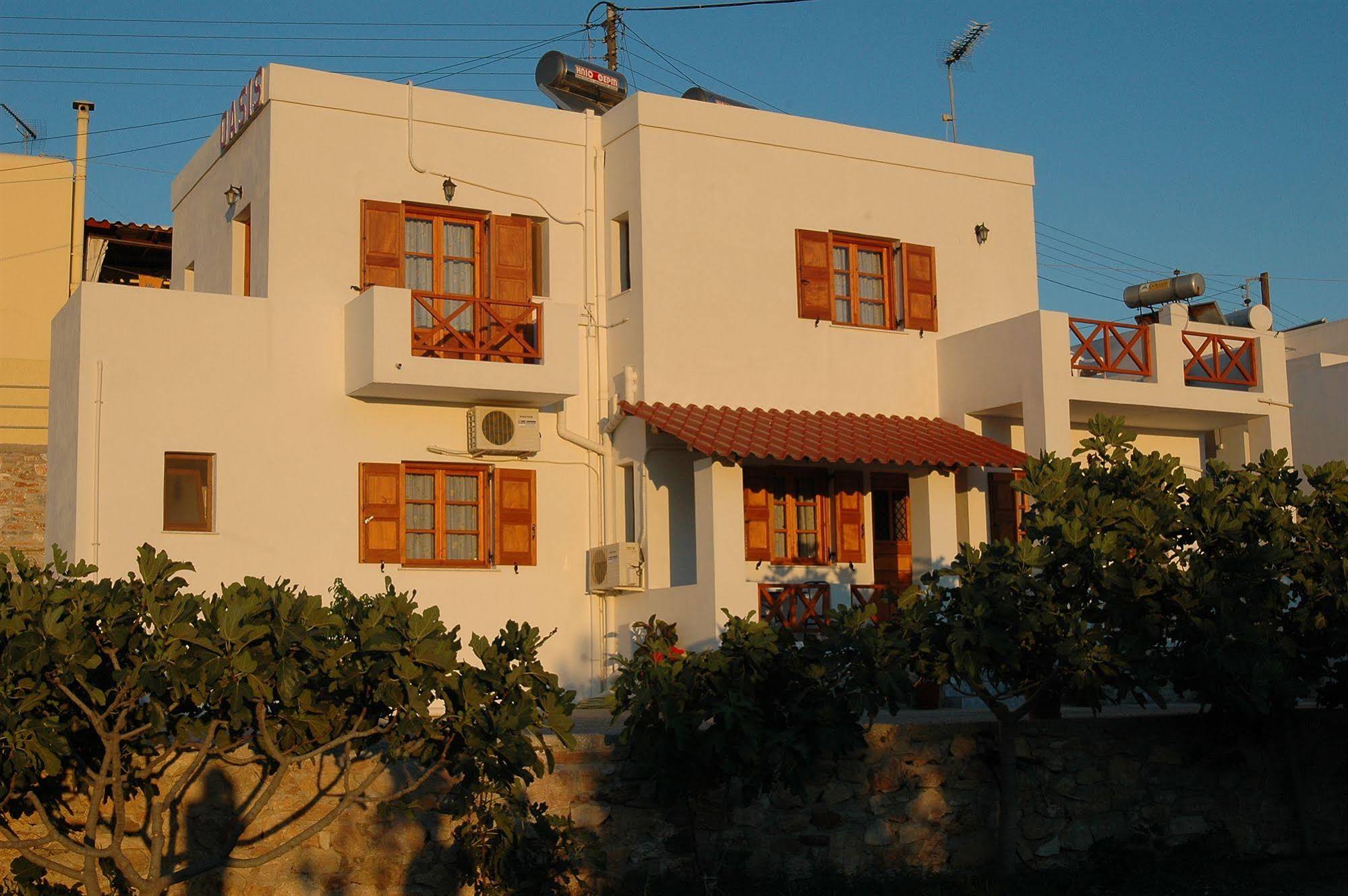 Oasis Rooms and Studios