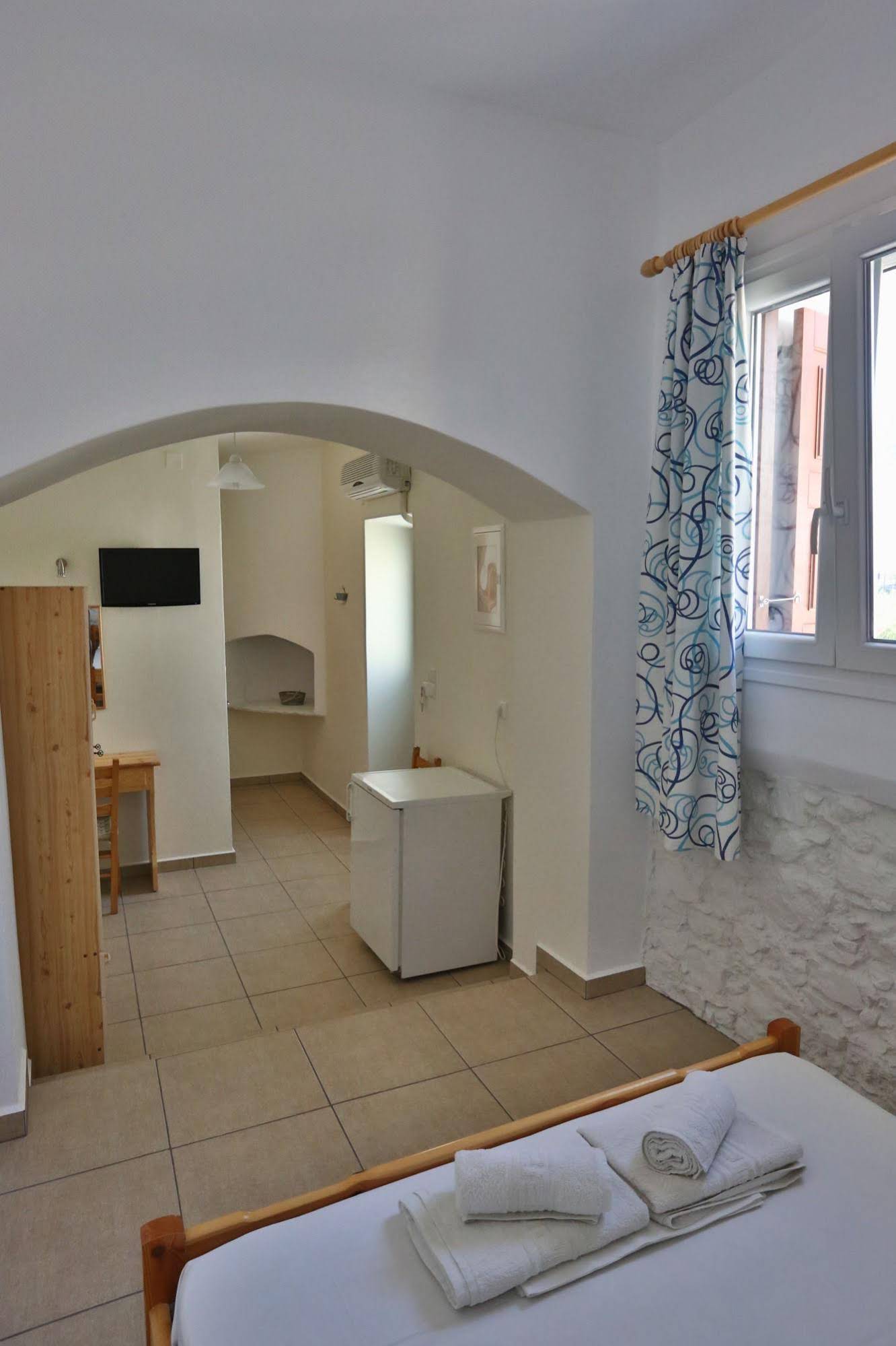 Oasis Rooms and Studios