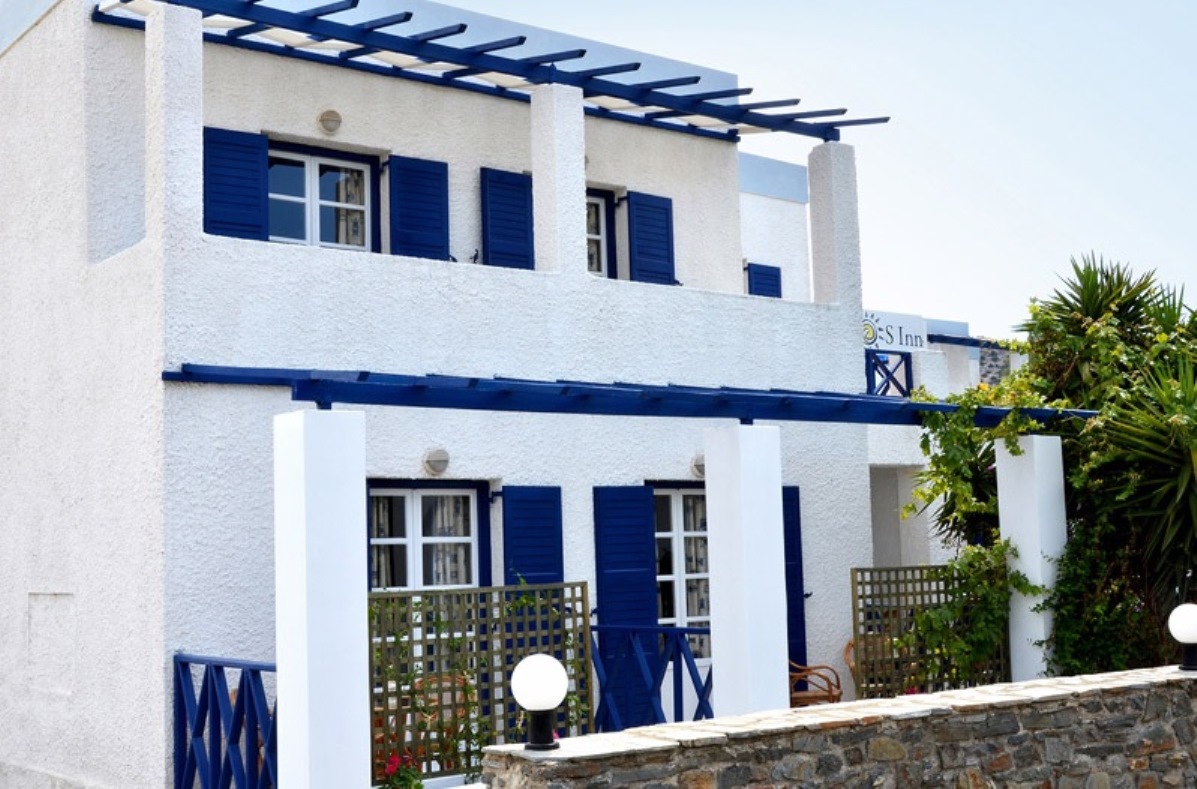 Syros Inn