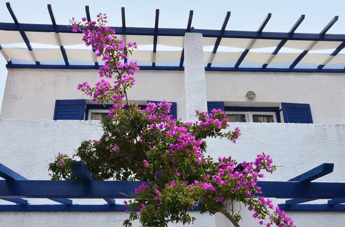 Syros Inn