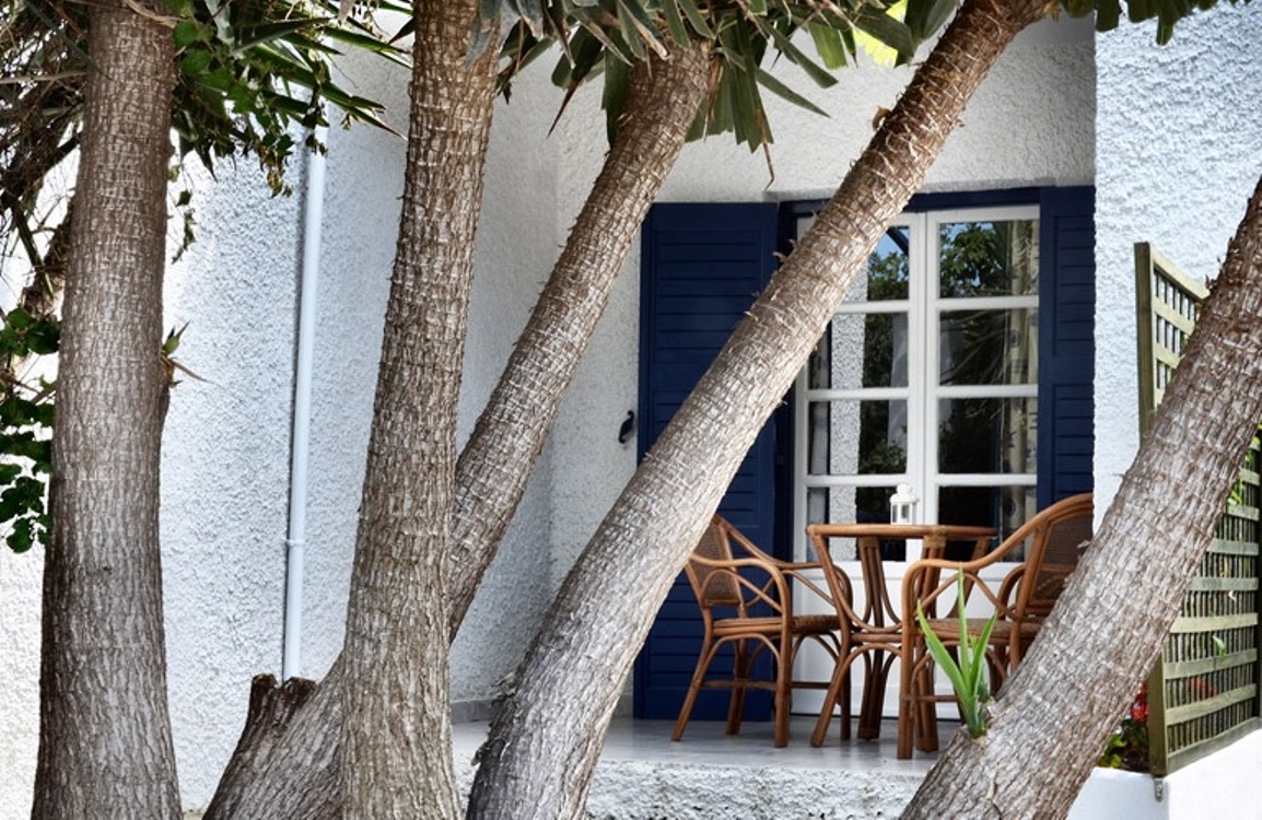 Syros Inn