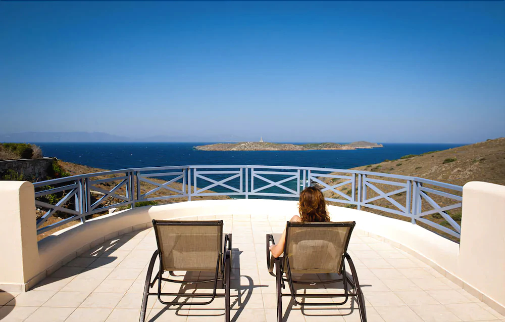 Sunrise Beach Suites
