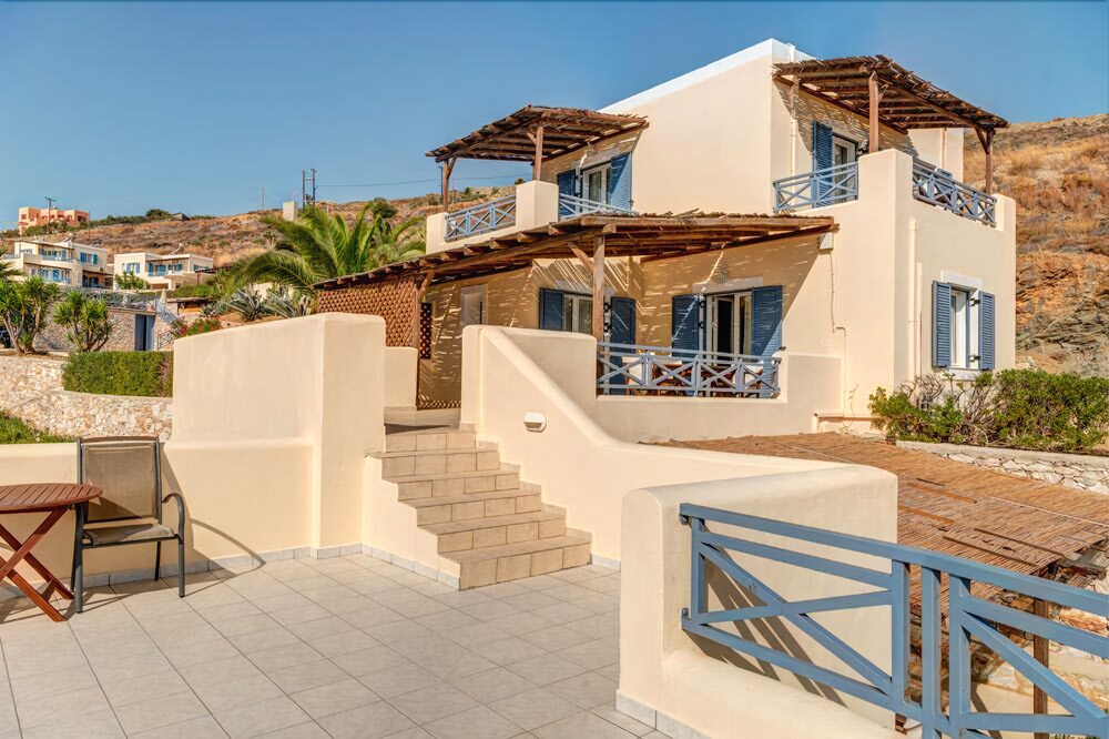Sunrise Beach Suites
