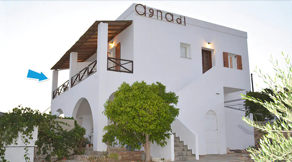 Agnadi Syros Studios & Rooms