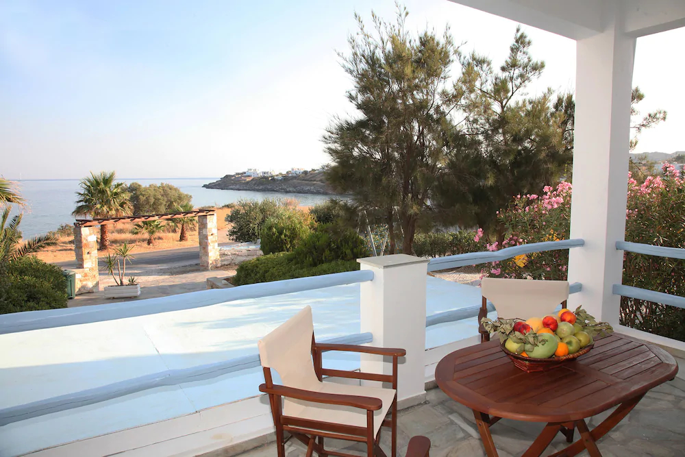 Agnadi Syros Studios & Rooms