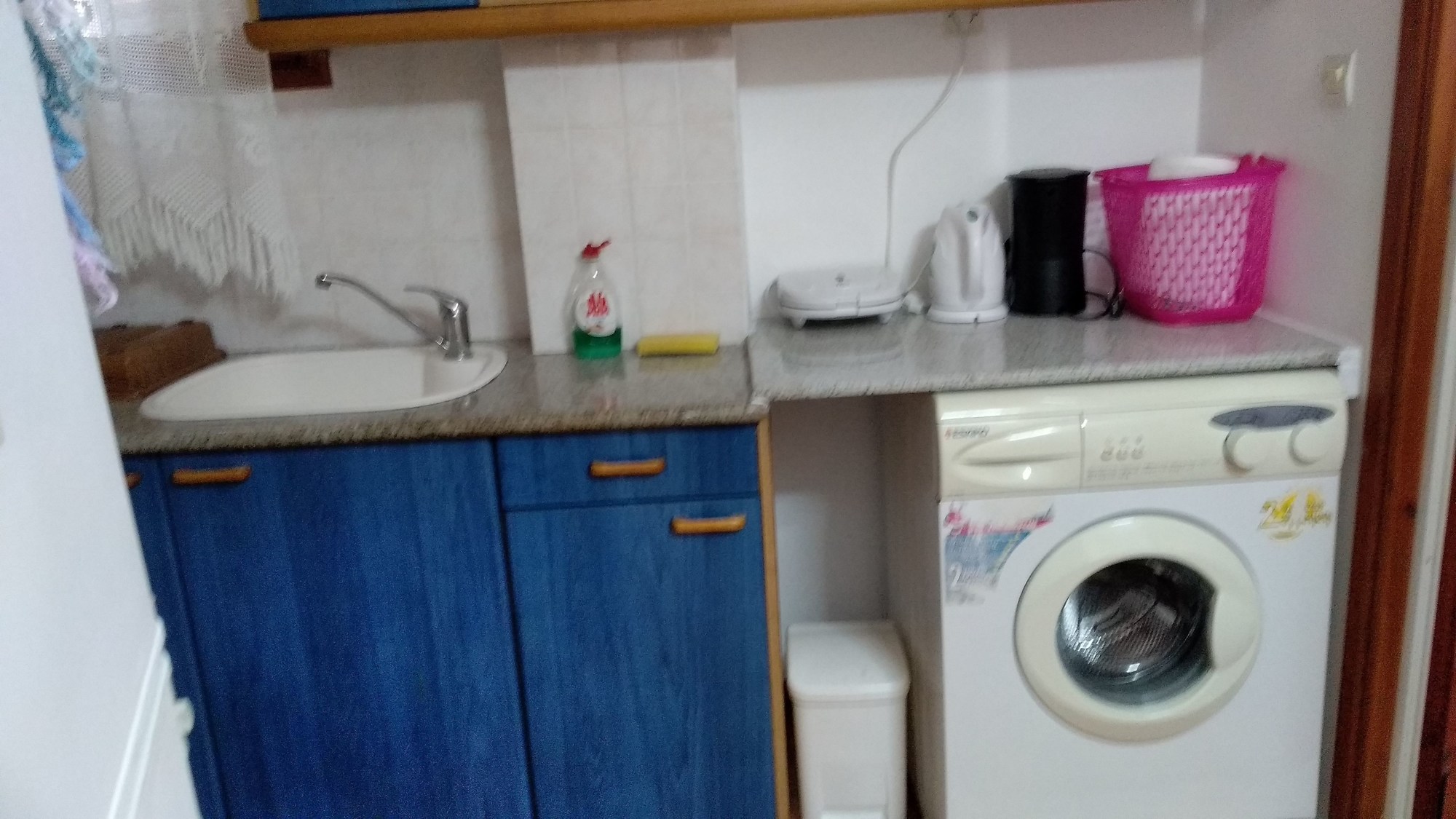 Akti Miaouli Holiday Home