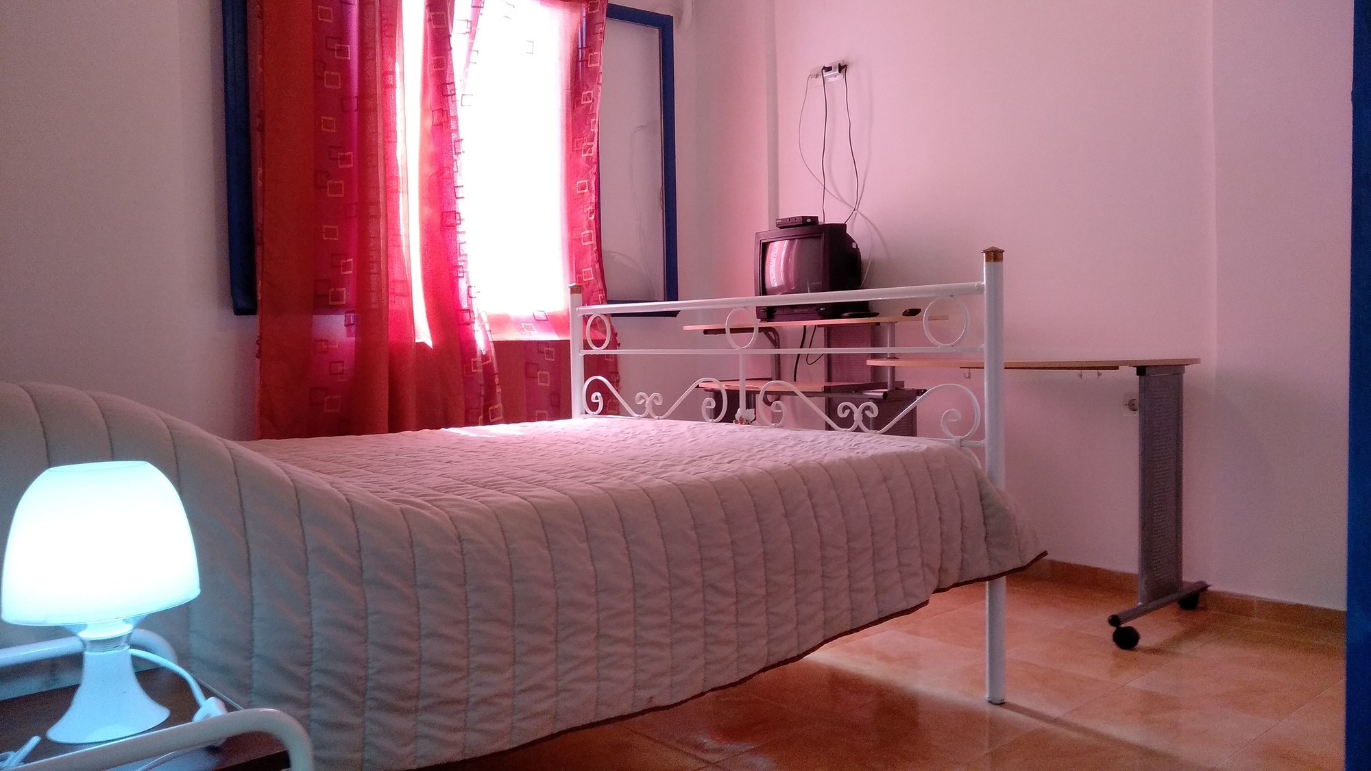 Akti Miaouli Holiday Home