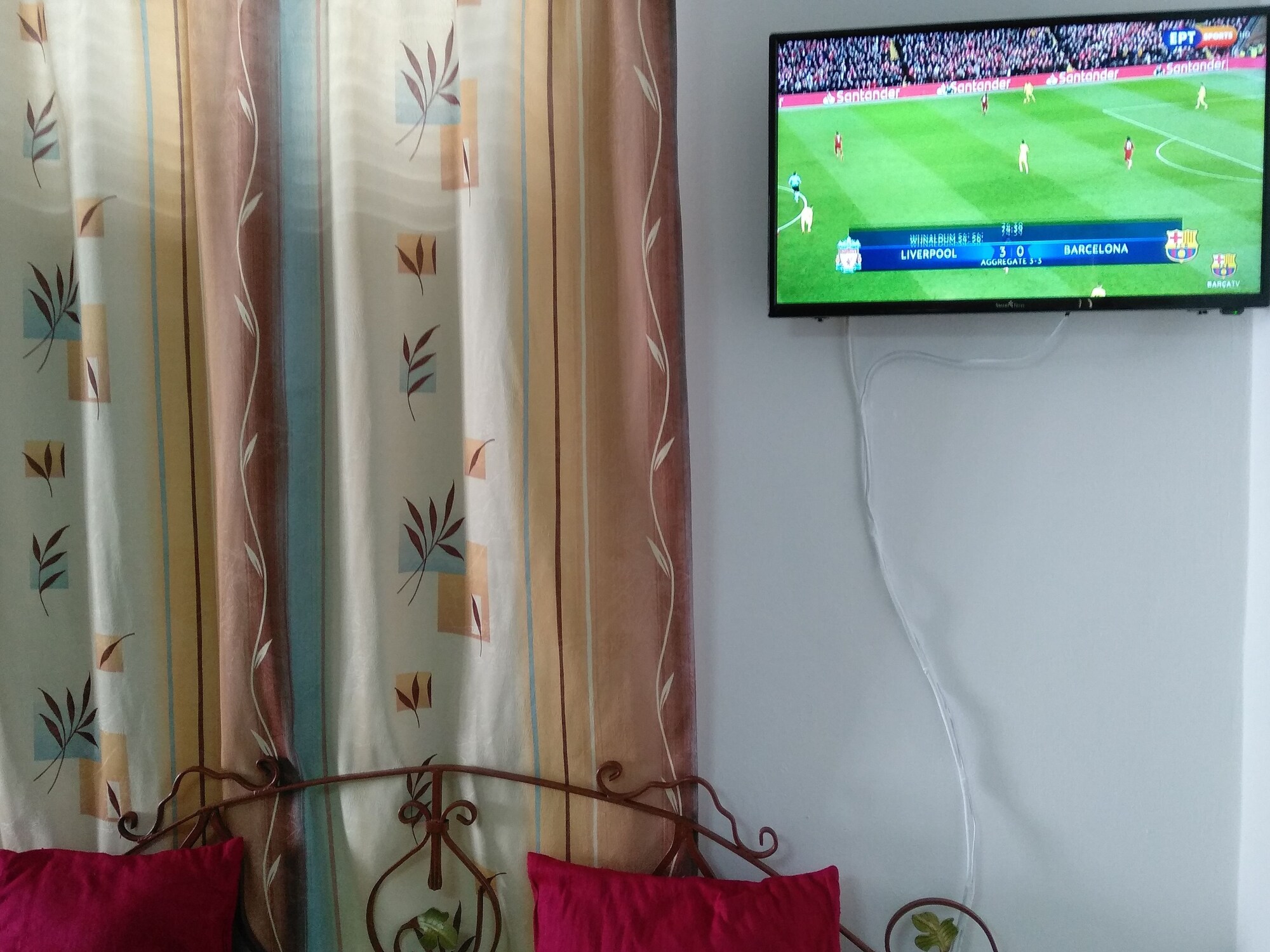 Akti Miaouli Holiday Home