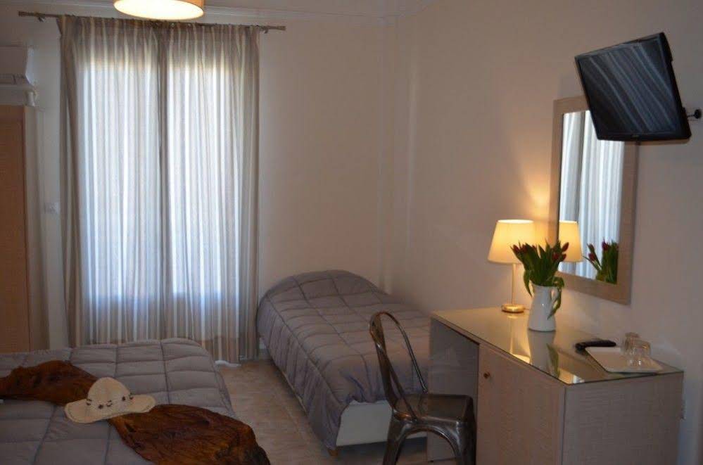 Archontissa Rooms